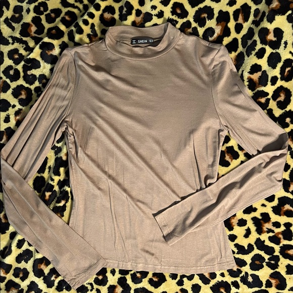 Shein Medium Tan - Picture 2 of 2